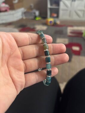 Teal Beaded Stretch Bracelet with Silver Accents